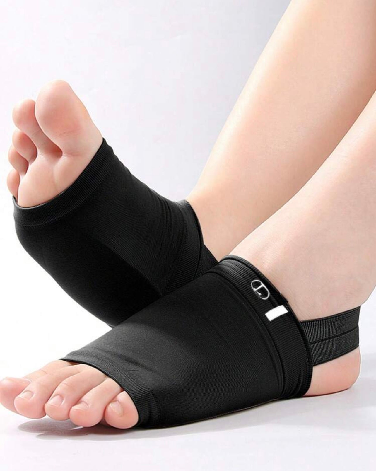 Silicon arch support socks
